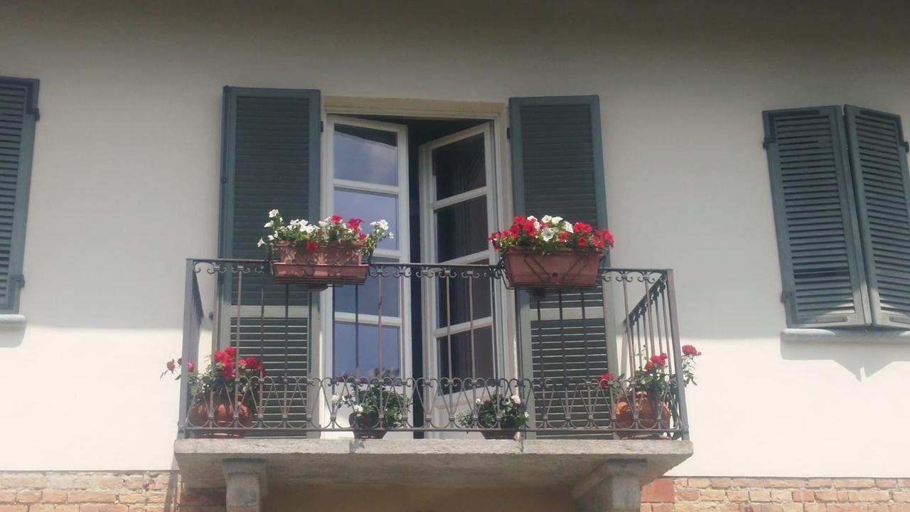 Magliano AlfieriCa D'I.住宿加早餐旅馆 外观 照片